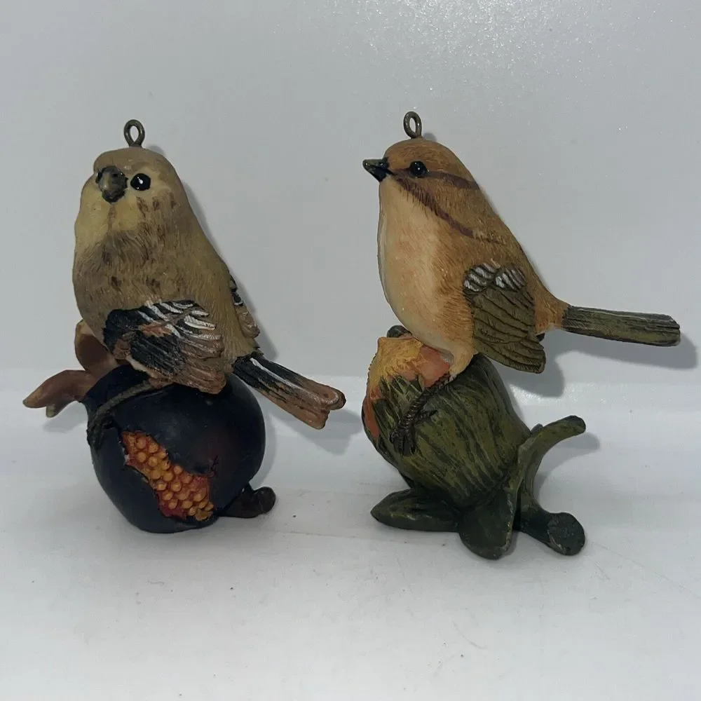Vintage Sparrow‎ & Songbird Detailed Birds Bird Figurines Resin Decor Ornaments